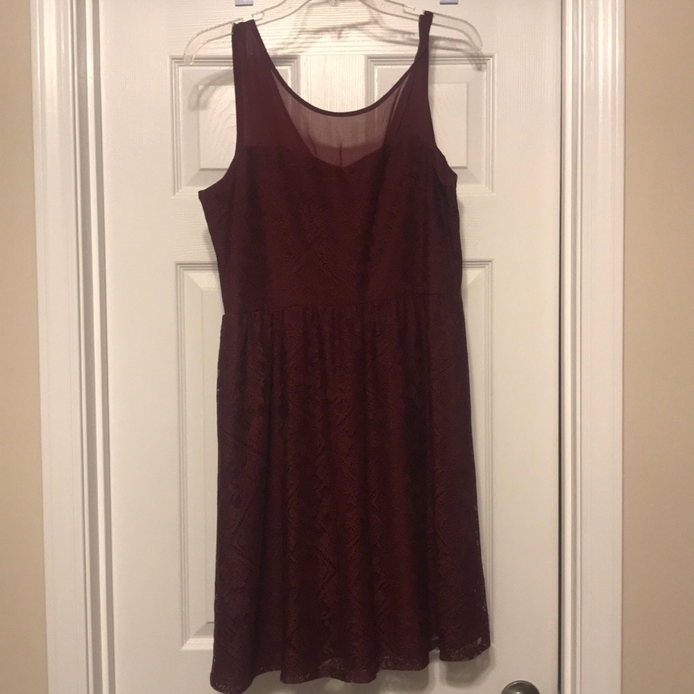 NWT Babeau maroon size medium dress